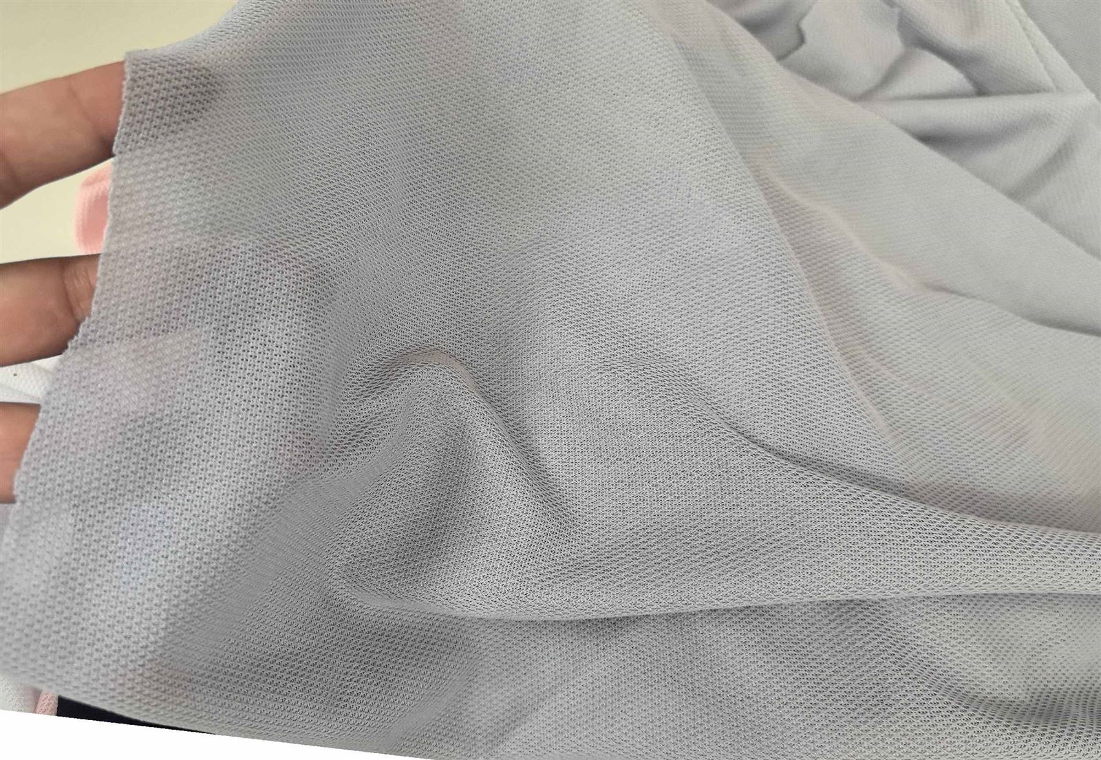 90g Mesh fabric 17 90g Mesh fabric 17